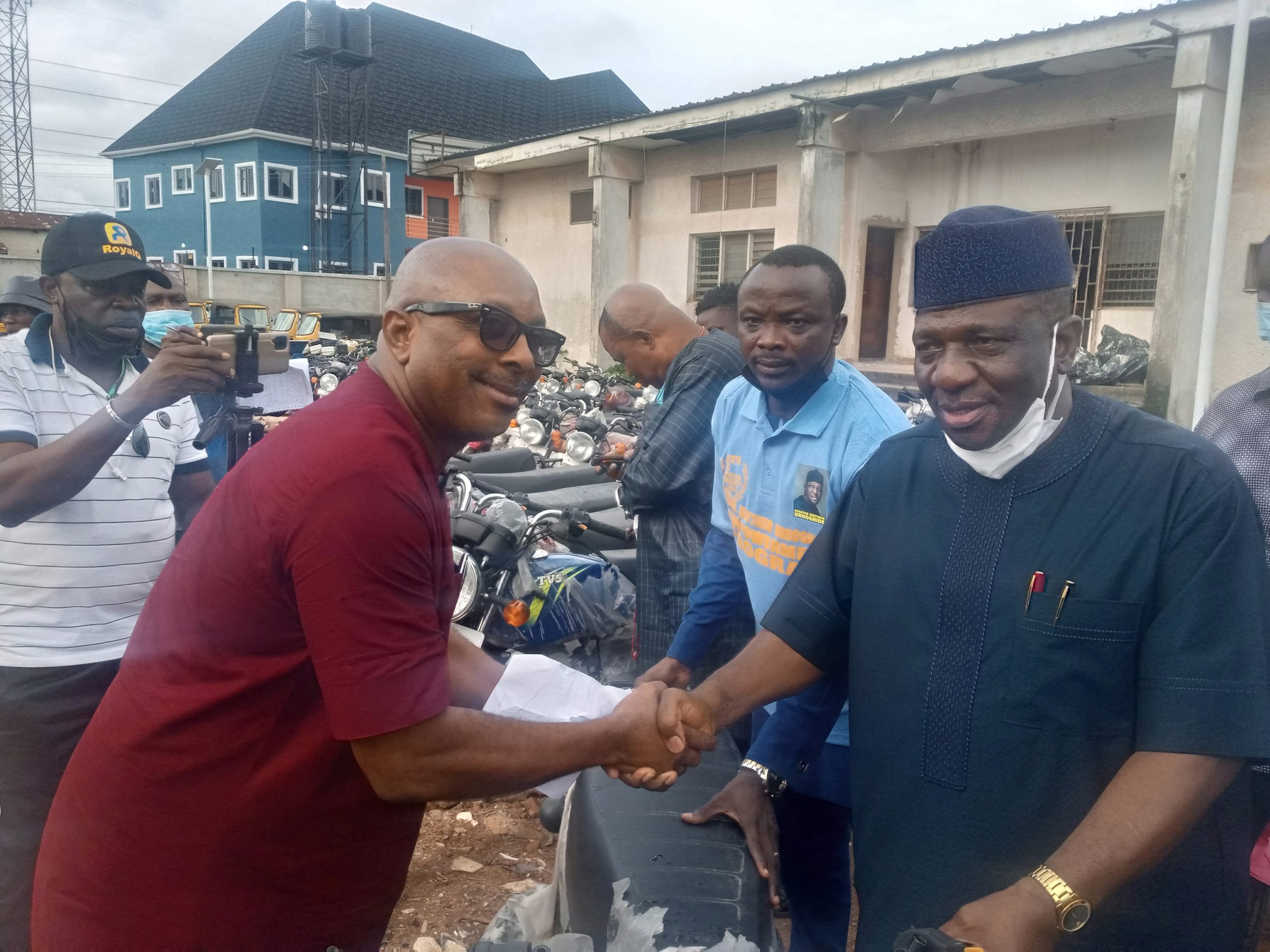 Urhoghide Distributes Generator Sets, Tricycles, Bikes, Sewing Machines, Grinding Machines To Constituents
