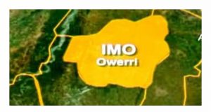 Gunmen Kidnap Wife Of Imo Monarch, Raze Houses Of APC, LP Chairmen