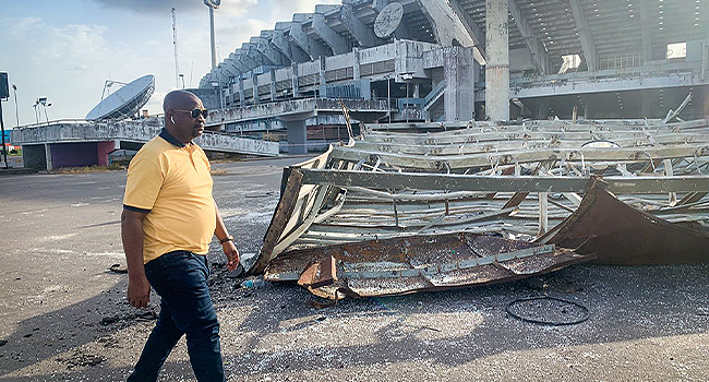 Dare Closes Lagos Stadium Over Fallen Mast