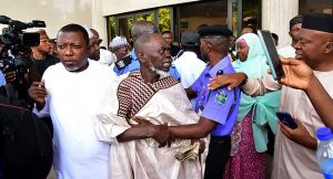 PRESIDENTIAL ELECTION TRIBUNAL: Lamidi Apapa Boos, Jeers During At Court Premises