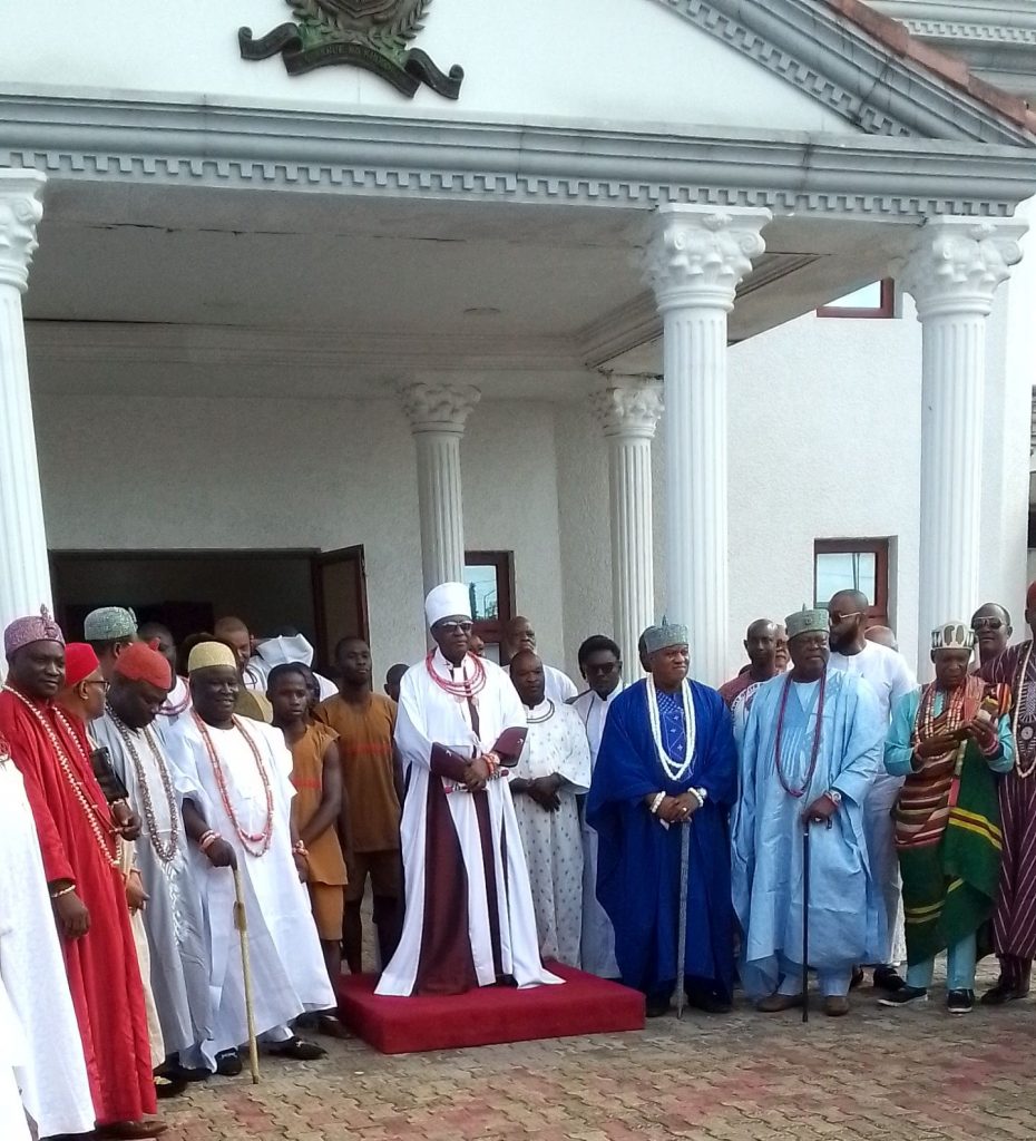 Edo 2024: “I Will Consult With Relevant Stakeholders” – Oba Ewuare II Assures Edo Central Delegates