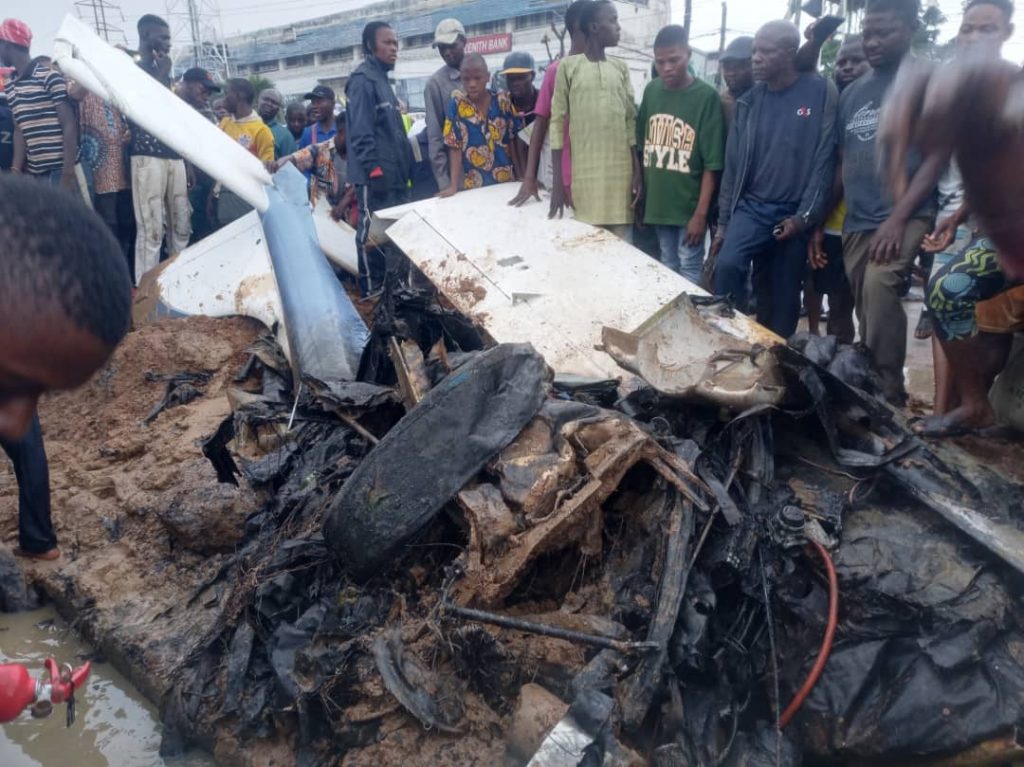 BREAKING: Two Rescued Alive As Small Aircraft Crashes In Lagos