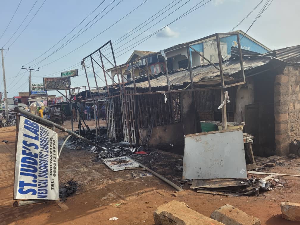 Fire Razes Four Shops In Benin