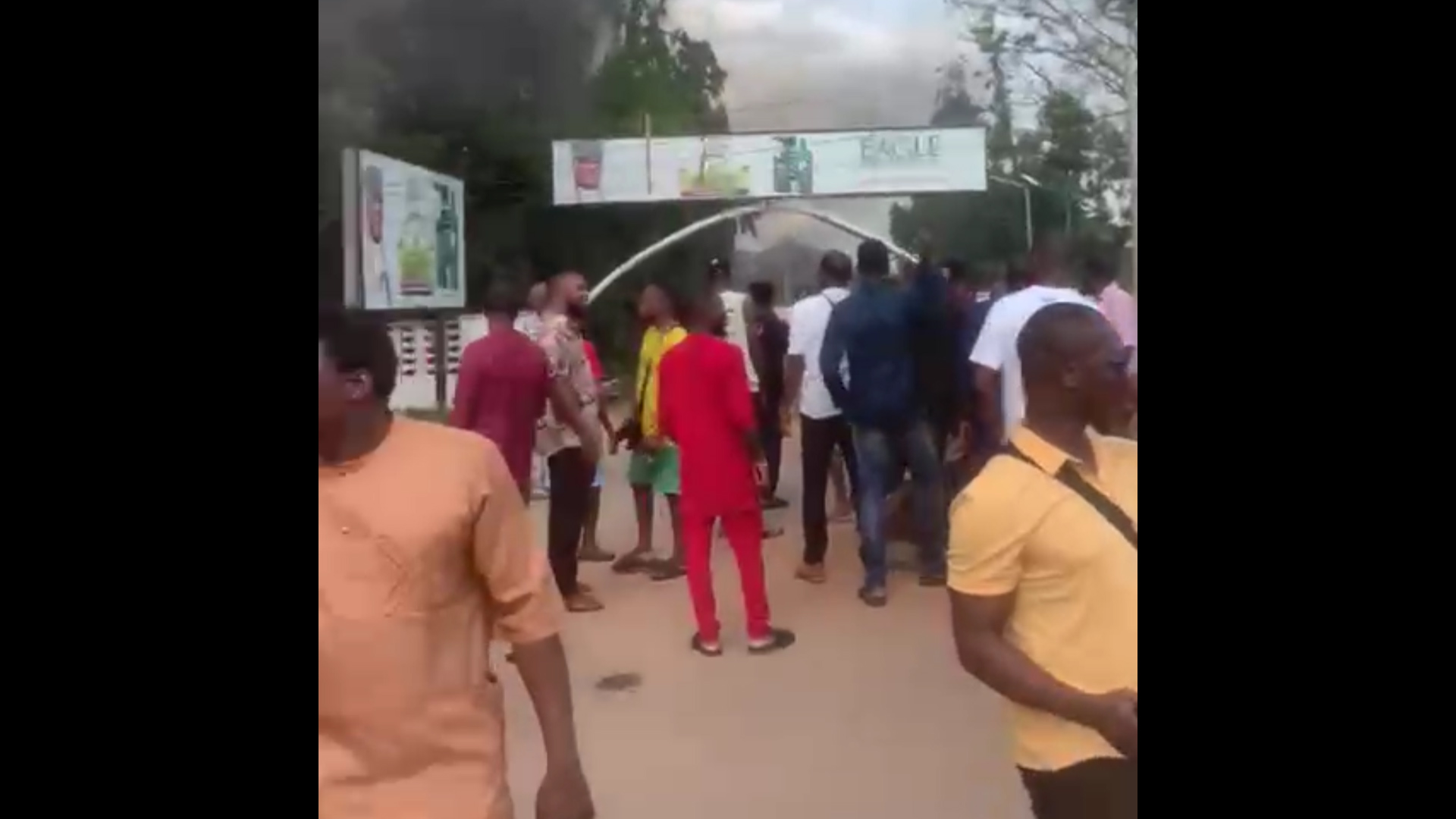 Why Protesters Barricade Ojuromi Palace