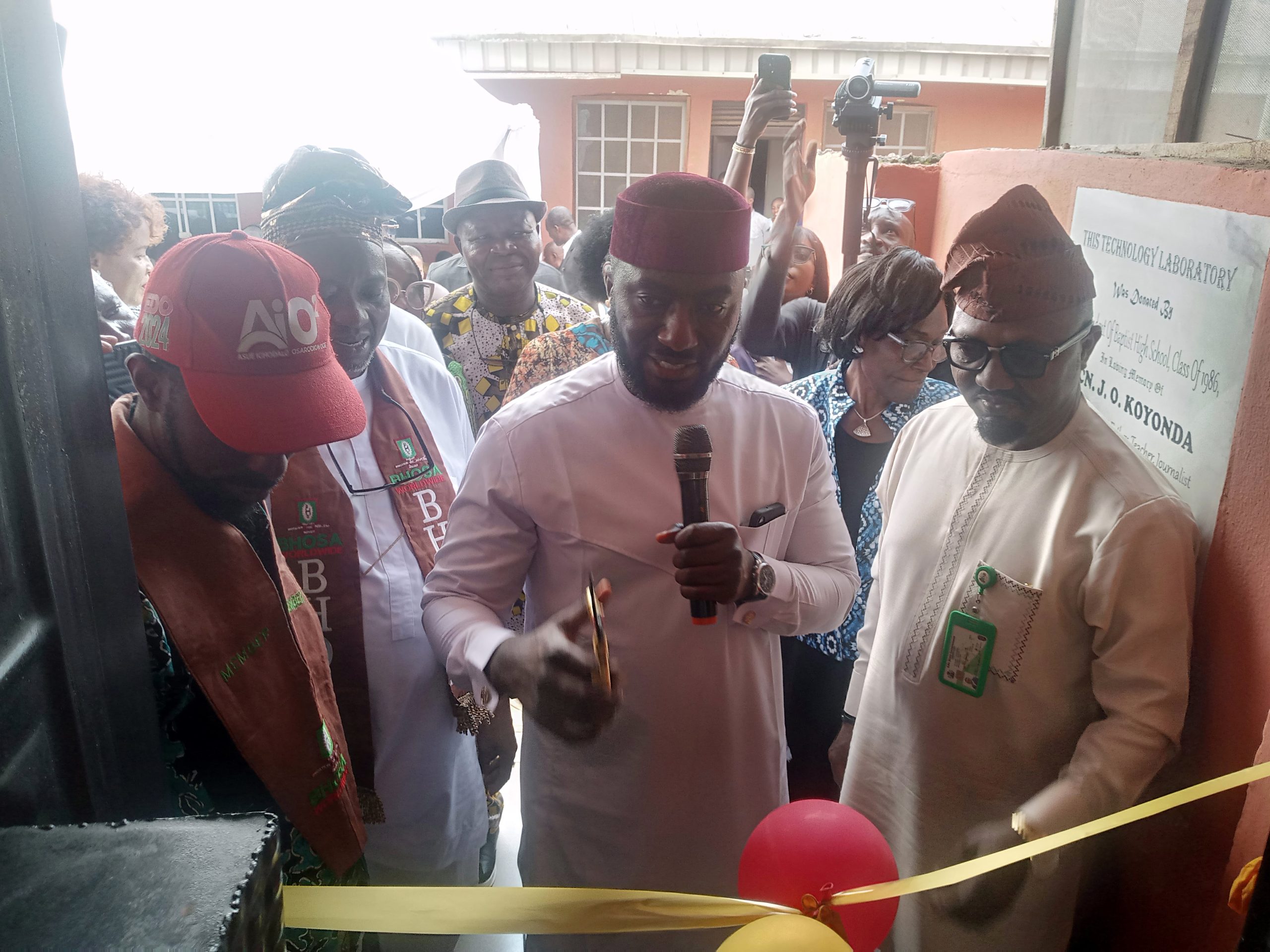 BHOSA Worldwide Alumnus Boosts Students’ Morale With Ultra-Modern Tech Lab
