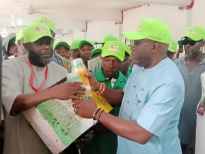 Senator Neda Empowers 120 Constituents With Cocoa Seedlings, Stipends