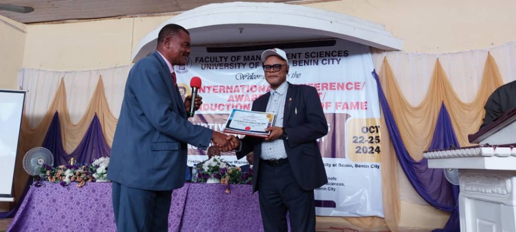 Edo NUJ Chairman Inducted Into UNIBEN Hall Of Fame, Receives Award Of Merit