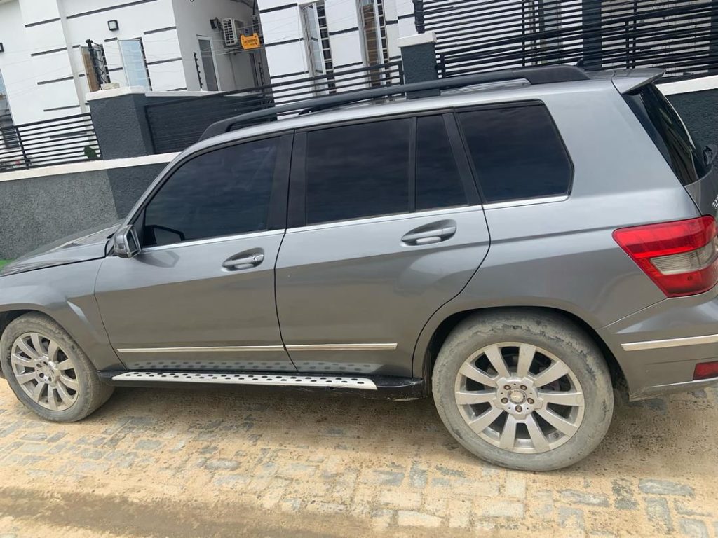 Five Children Found Dead Inside Abandoned Car Five Children Found Dead Inside Abandoned Car