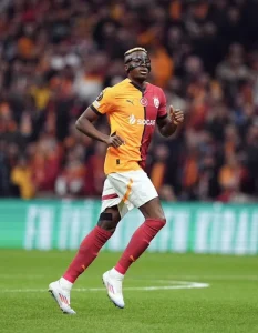 Victor Osimhen Agrees 3-Year Deal With New Club