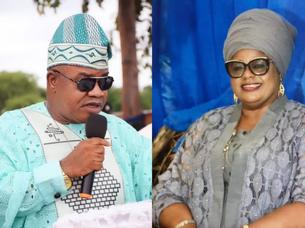 Ex-Edo Speaker, Rt. Hon. Friday Itulah Describes Chief Dr. Lilly Odion-Ugbesia As Amazing Woman Ex-Edo Speaker, Rt. Hon. Friday Itulah Describes Chief Dr. Lilly Odion-Ugbesia As Amazing Woman