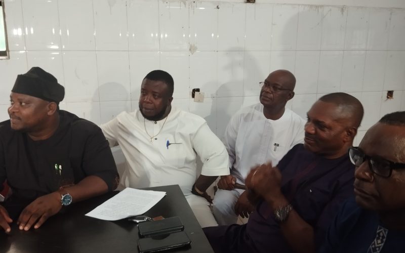Two PDP Lawmakers Defect To APC in Edo