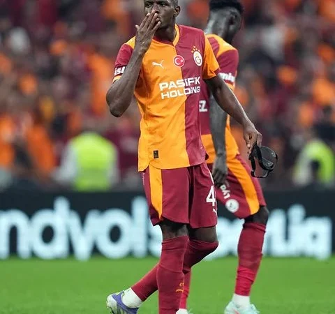 Galatasaray coach Willing to Rusk Osimhen Ahead of Liverpool tie, Says ‘We wanted him to experience the pain’