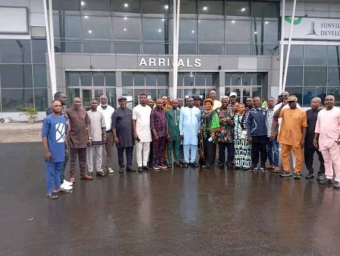 JUST IN: Fubara’s Supporters Relocate to PH Airport
