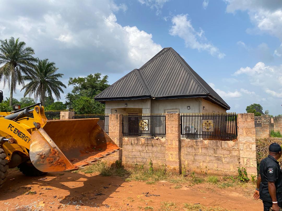 Edo Govt Demolishes Properties Linked to Cultism in Uromi