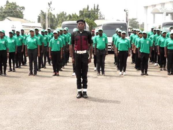 Okpebholo Reaffirms Administration’s Commitment To Environmental Protection, Public Health, Inaugurates 100 EECC Okpebholo Reaffirms Administration’s Commitment To Environmental Protection, Public Health, Inaugurates 100 EECC