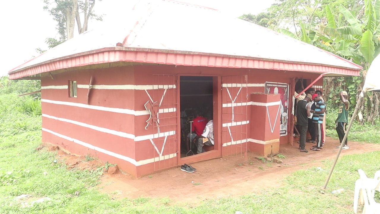 Community Unanimously Passes Vote of Confidence On Leadership of Iguoshodi-Nikpemaba