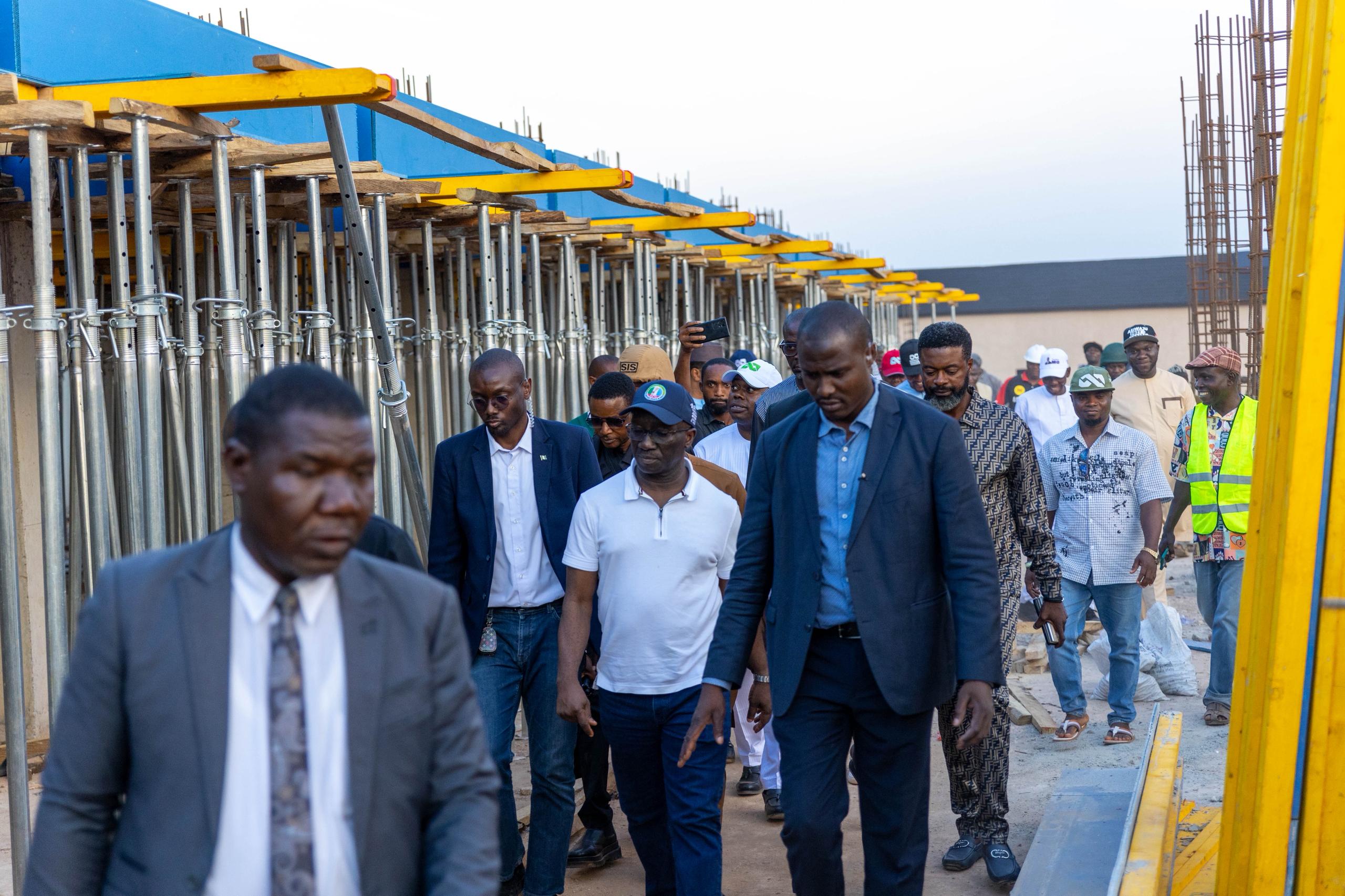 PROMISE MEETS THE PEOPLE AT IRRUA’S ULTRA MODERN MARKET