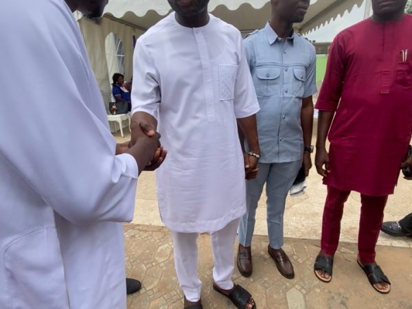 Goldwater Global Telecoms, Uniben Students Extend Condolences to Dep Gov Idahosa Over Mother’s Death