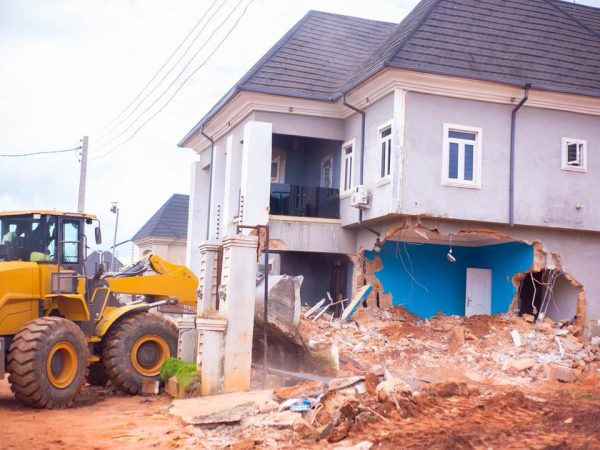 Kidnap Syndicate Kingpin Arrested, Suspect’s House Demolished In Edo
