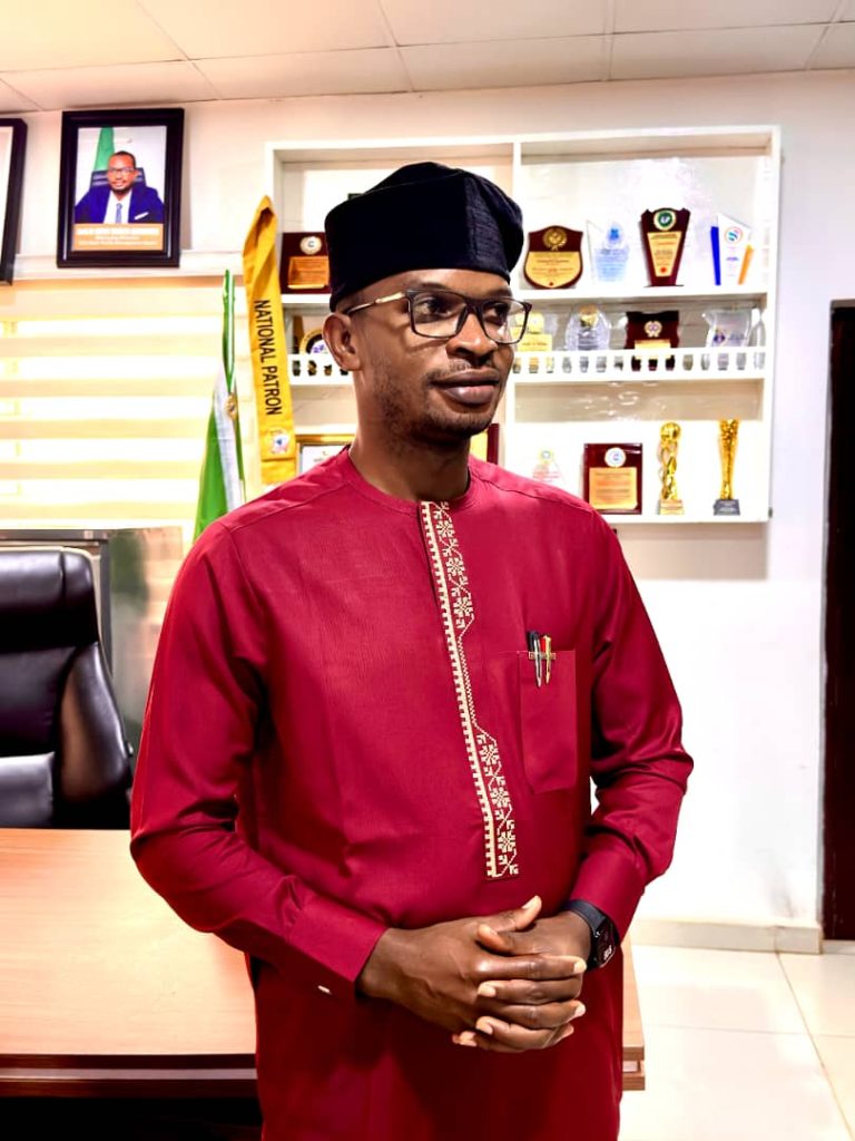 Edo Waste Board Boss Honoured With Lifetime Achievement Award