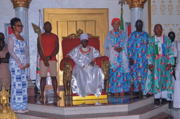 Benin Monarch Eulogises Remi Tinubu For Promoting Nigeria’s Image Abroad, Seeks Partnership